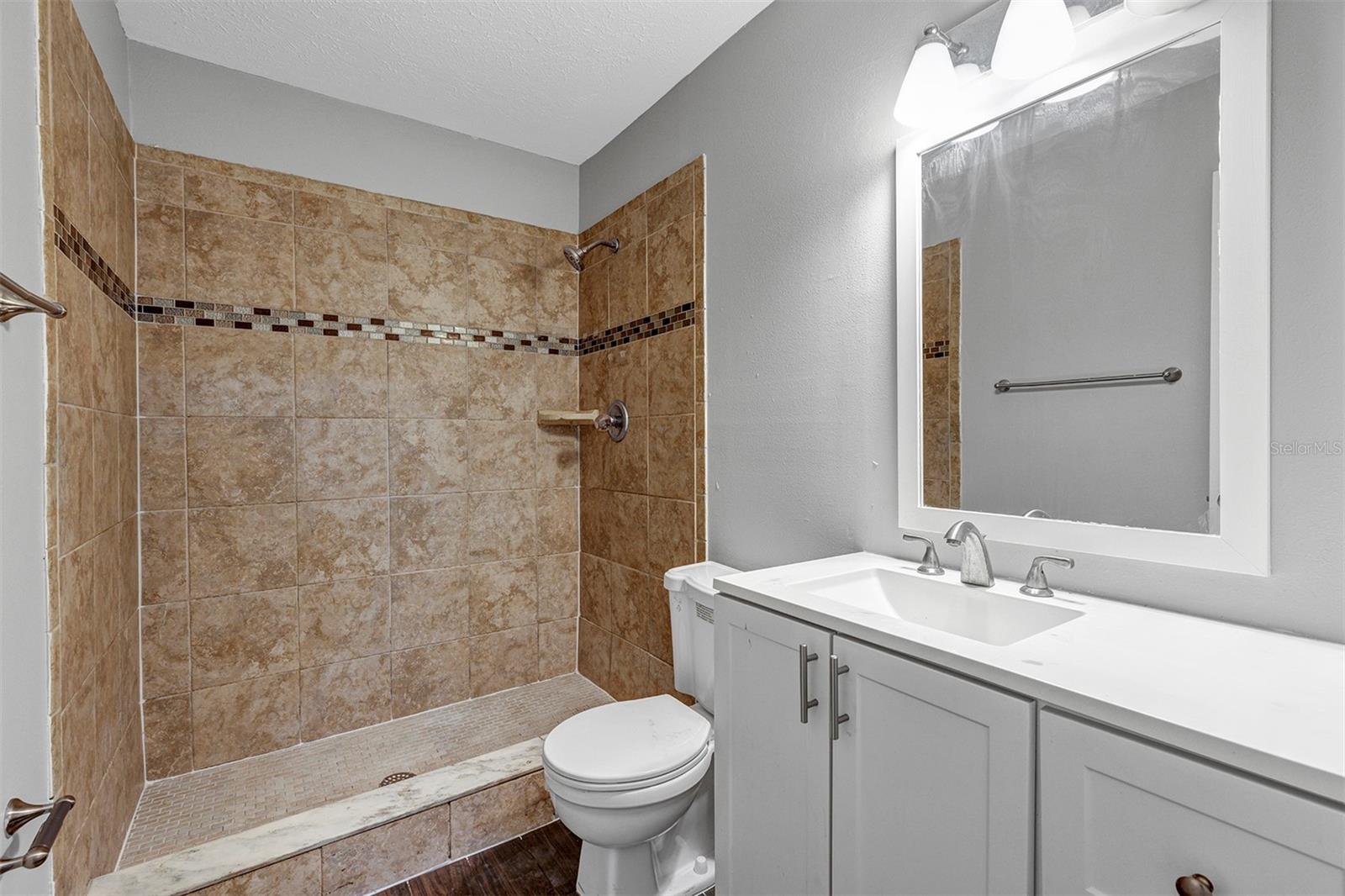 3990 Se 17th Ct #b Property Photo 26