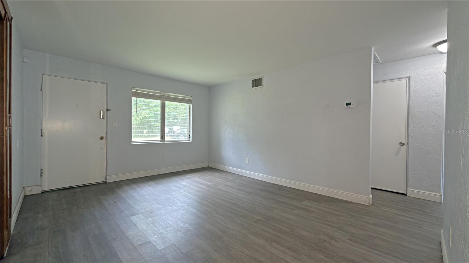 126 Palm Dr Property Photo 6