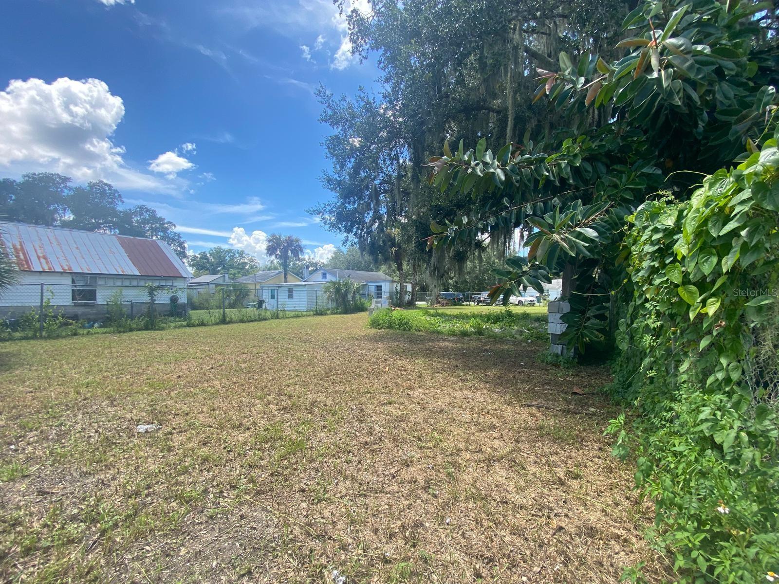 1551 Immokalee St Property Photo 6