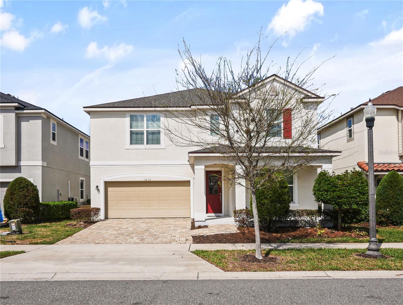 1810 Sawyer Palm Pl Property Photo 1