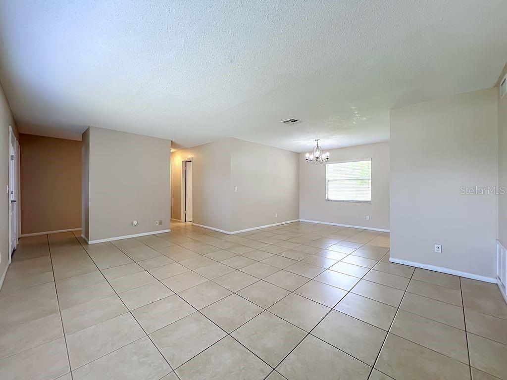573 Benjamin Franklin Pl Property Photo 14
