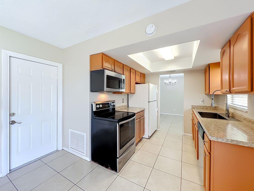573 Benjamin Franklin Pl Property Photo 20