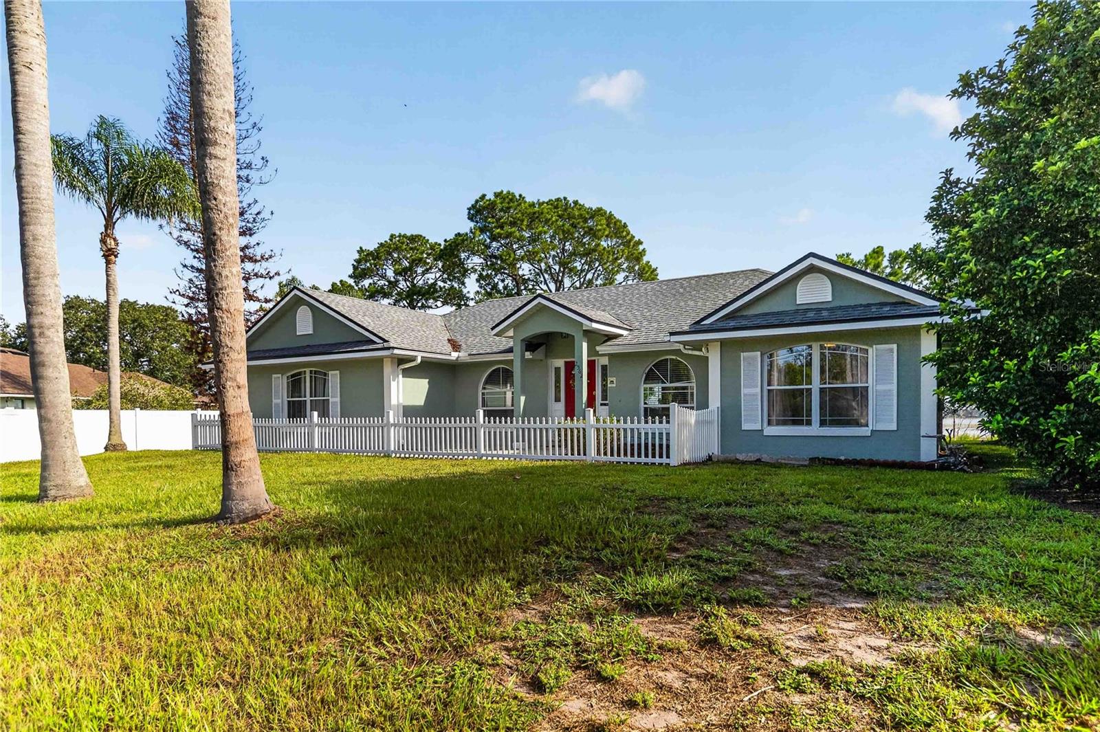 2562 TRAVIDA DR