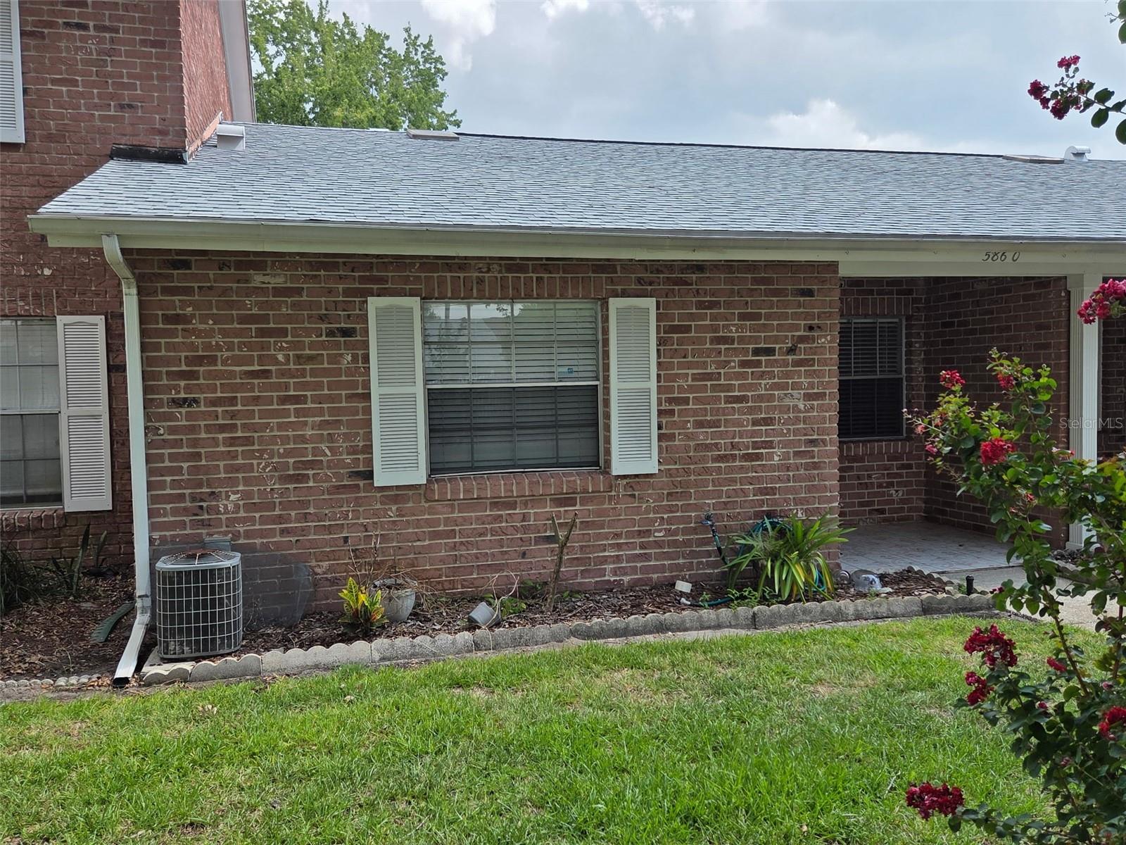 5860 La Costa Dr Property Photo 1