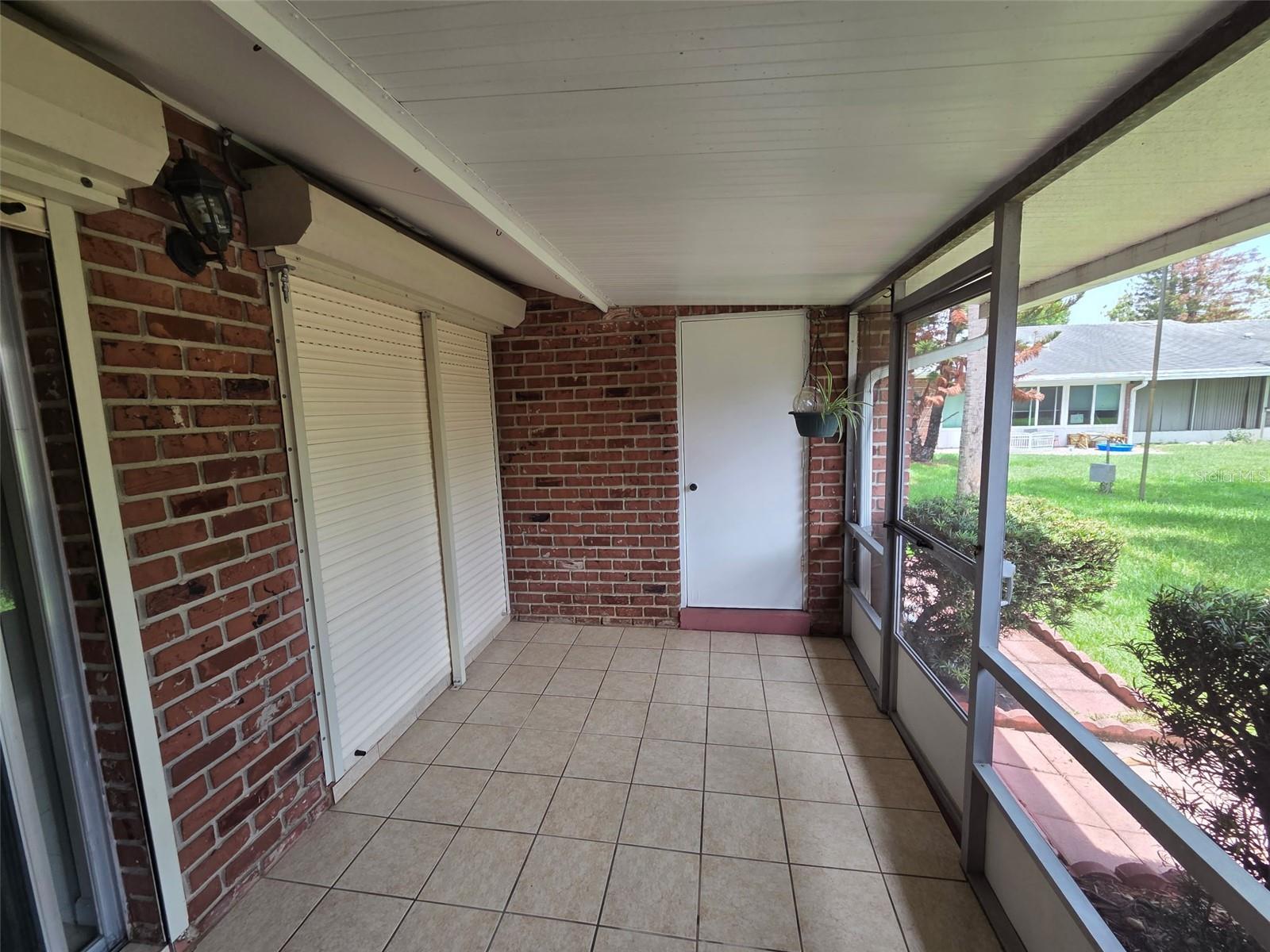 5860 La Costa Dr Property Photo 3