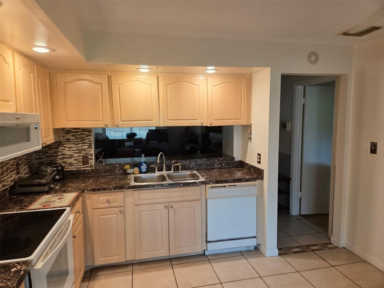 5860 La Costa Dr Property Photo 6