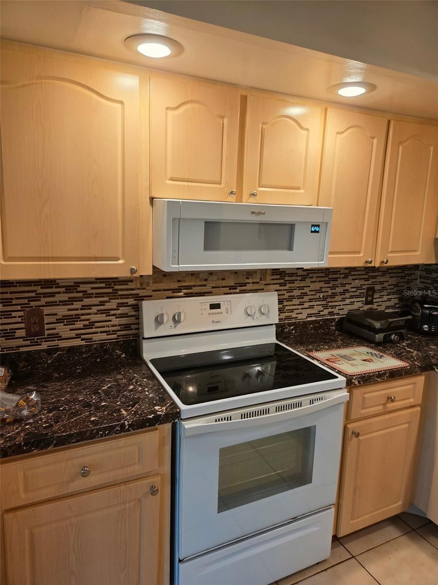 5860 La Costa Dr Property Photo 7