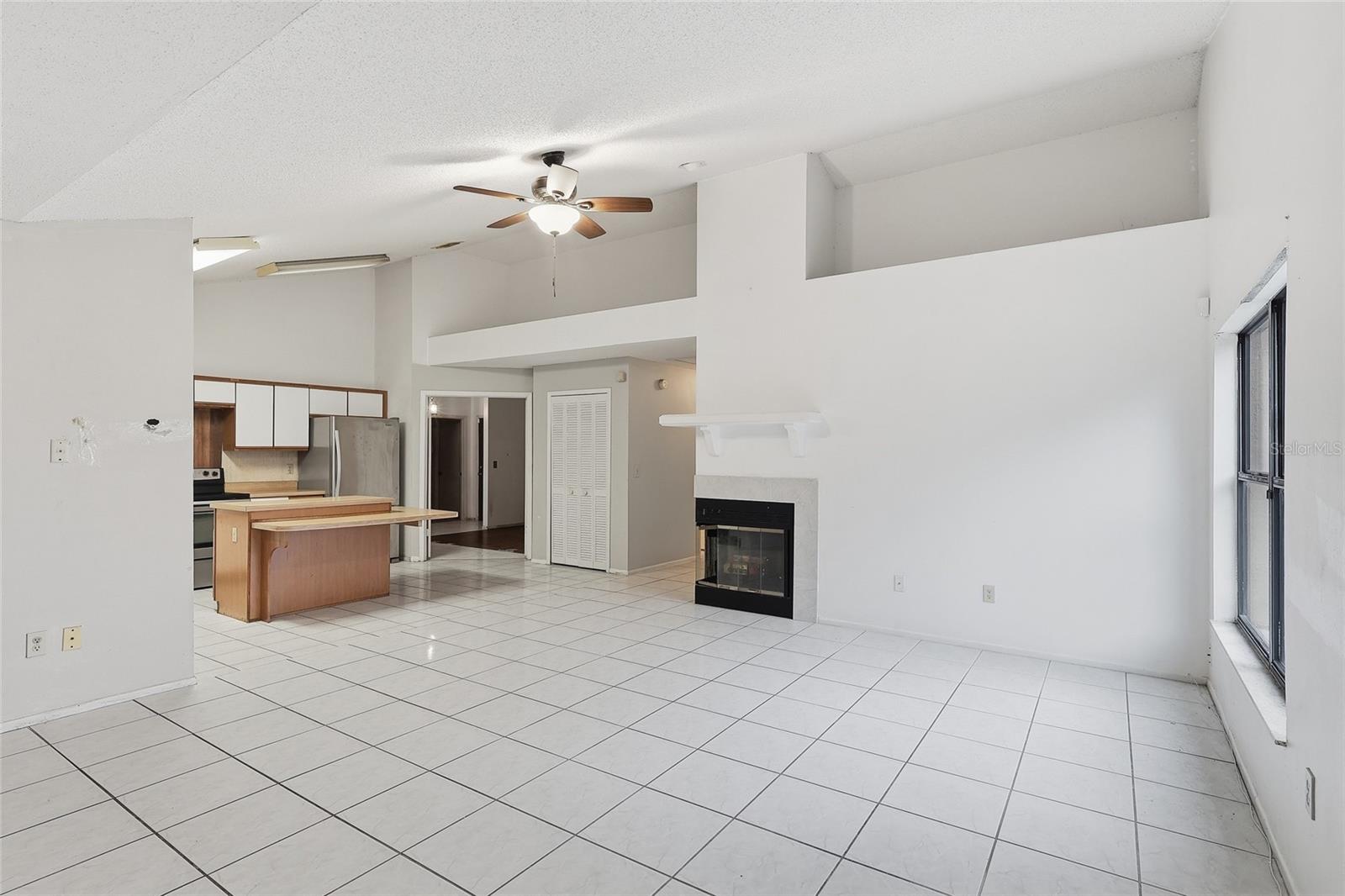 2939 Danforth Dr Property Photo 5