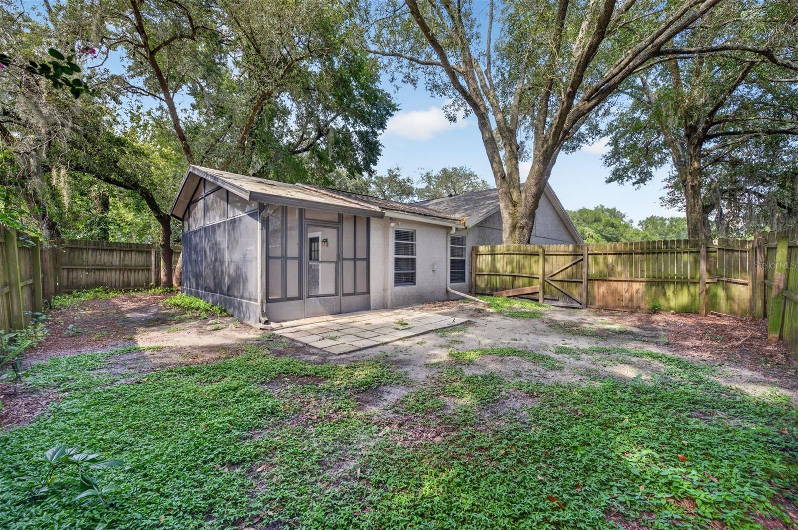 117 Shady Oak Ln Property Photo 17