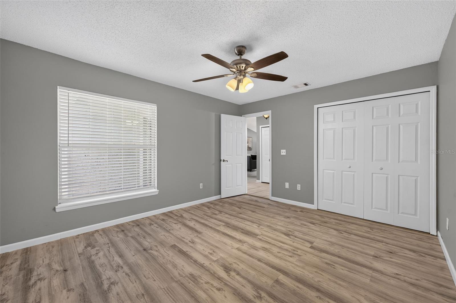 117 Shady Oak Ln Property Photo 18