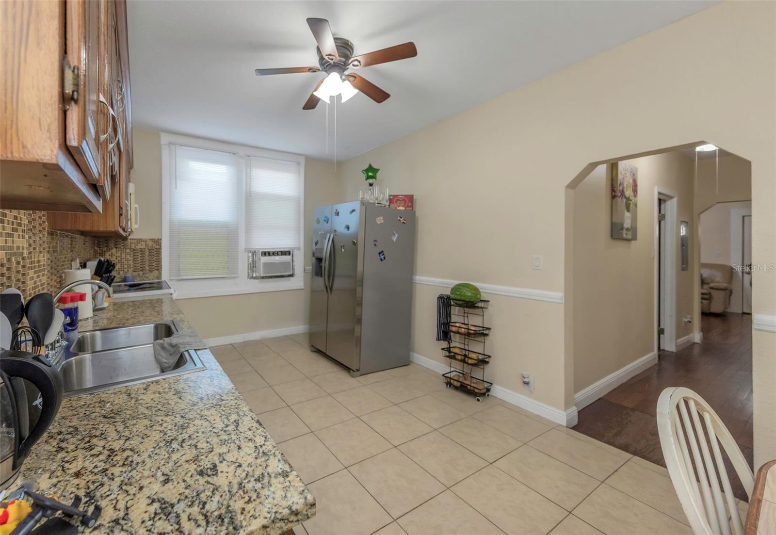 2904 W Chestnut St #1-4 Property Photo 6