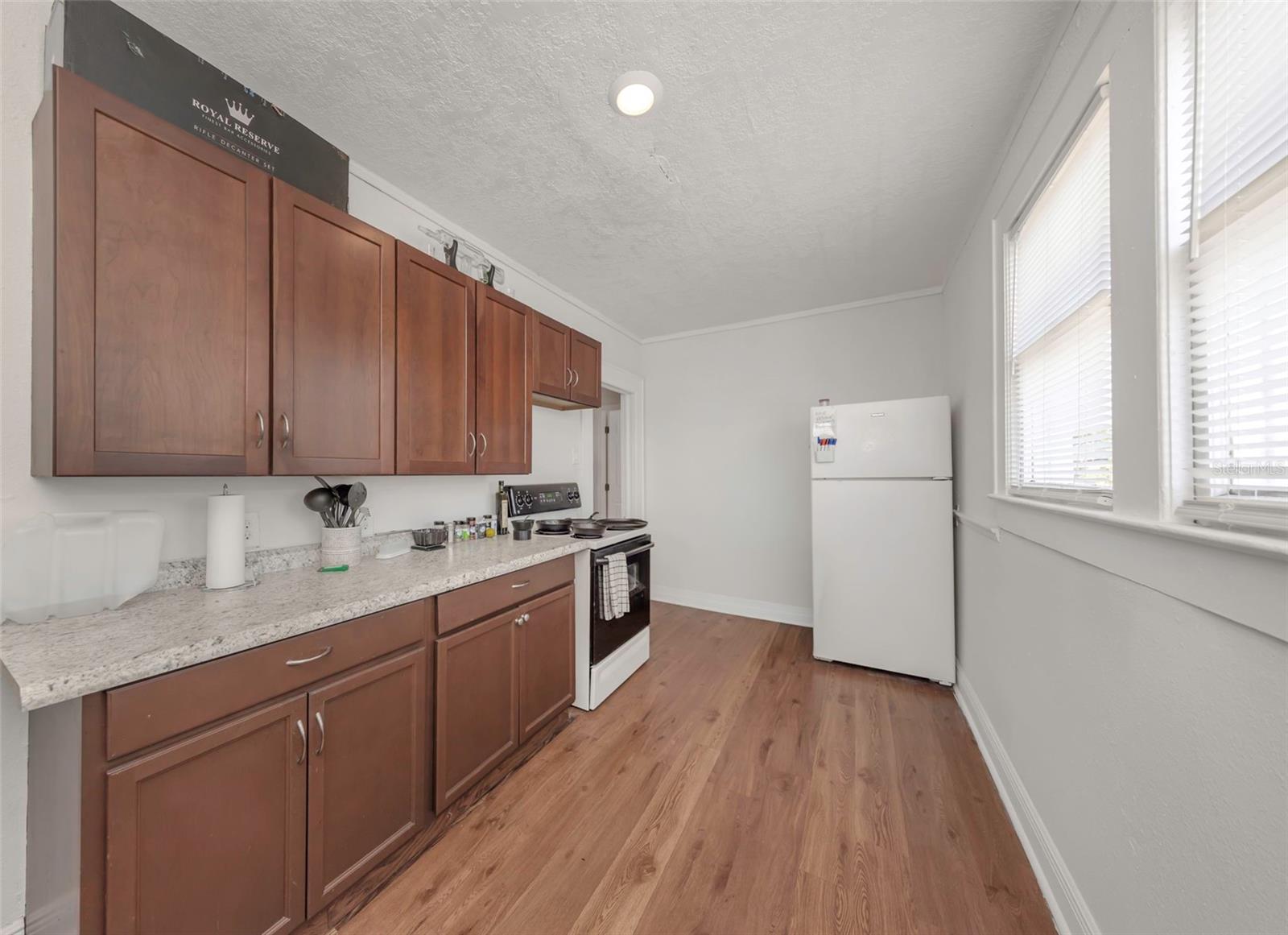 2904 W Chestnut St #1-4 Property Photo 24