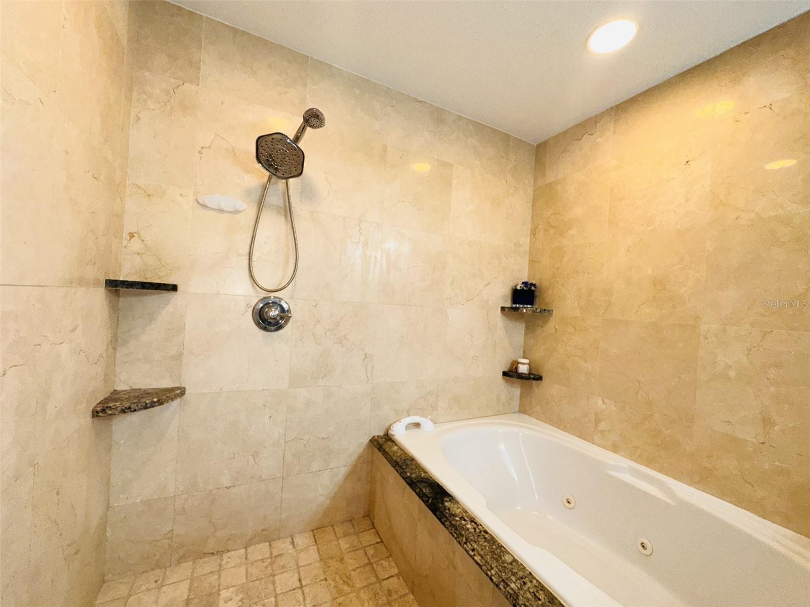 101 S Eola Dr #1203 Property Photo 13