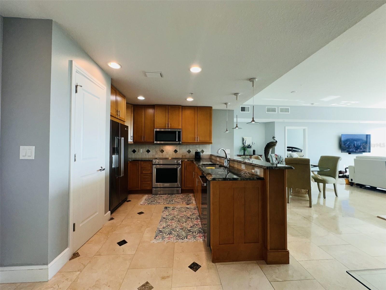 101 S Eola Dr #1203 Property Photo 33