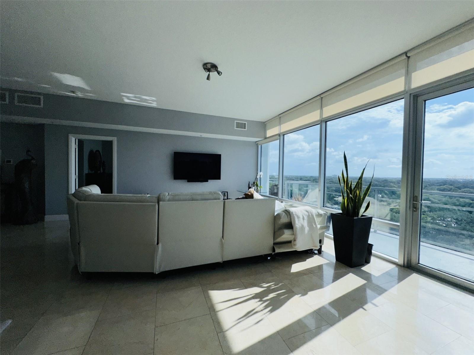 101 S Eola Dr #1203 Property Photo 36