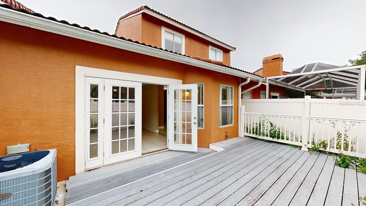 1009 Casa Del Sol Cir Property Photo 11