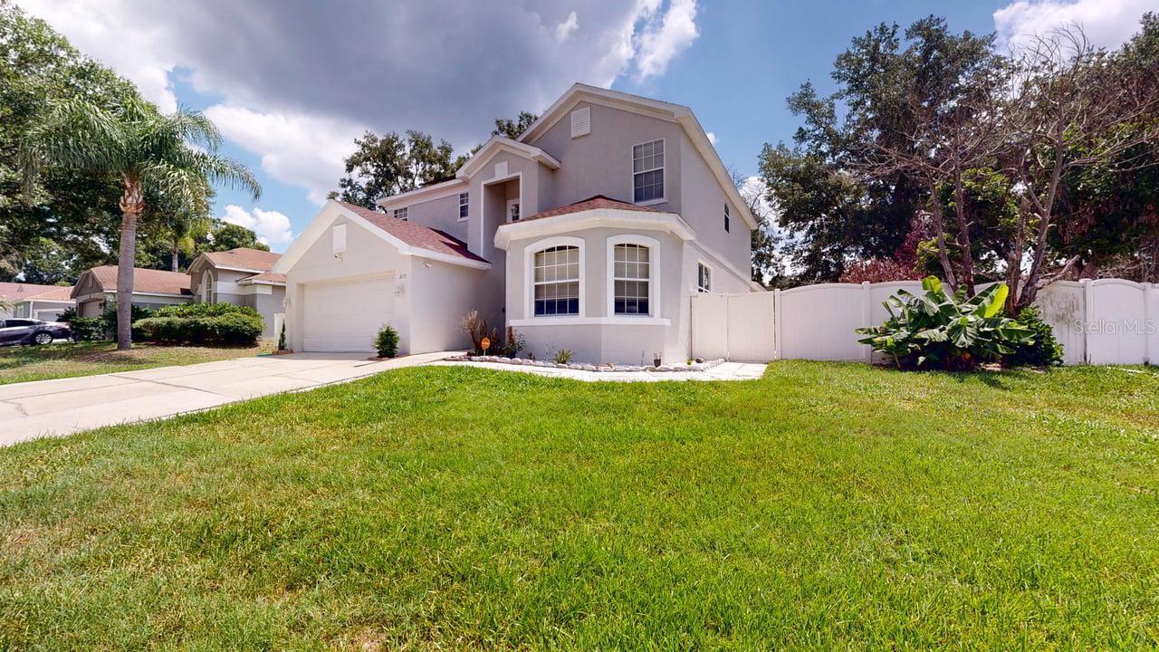 2108 Ancient Oak Dr Property Photo 13