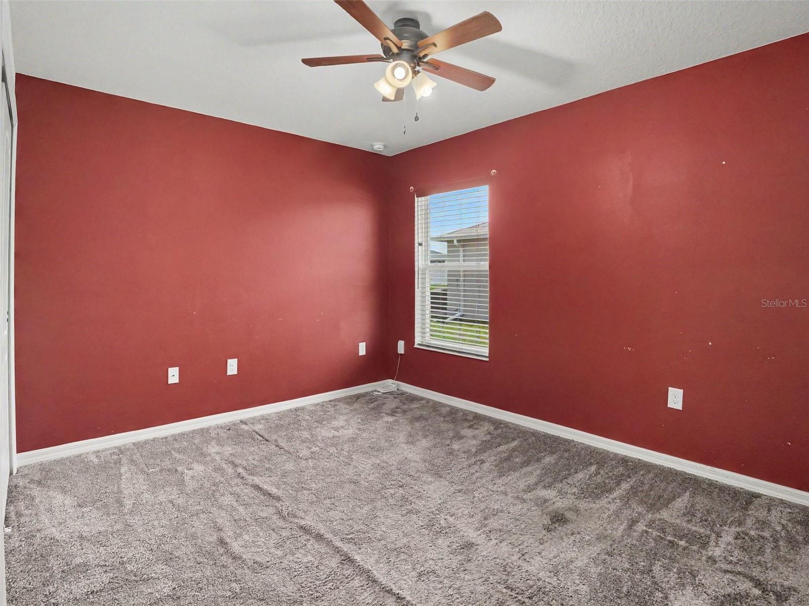 2488 Begonia St Property Photo 22