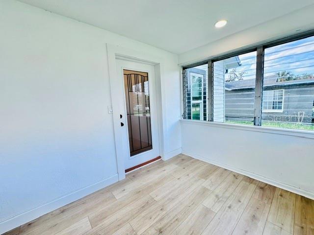624 Illinois Ave Property Photo 7