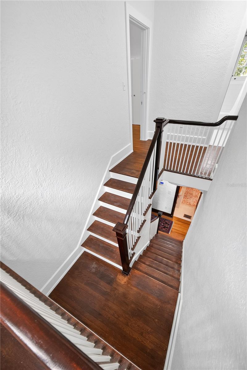 1216 Golden Ln Property Photo 41