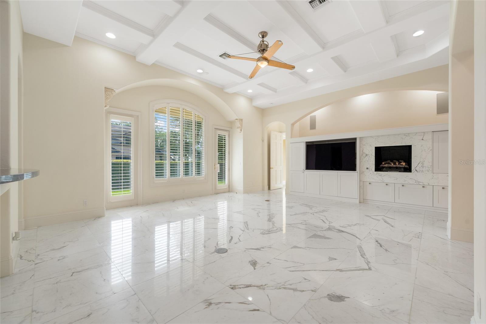 9701 Lake Isleworth Ct Property Photo 3
