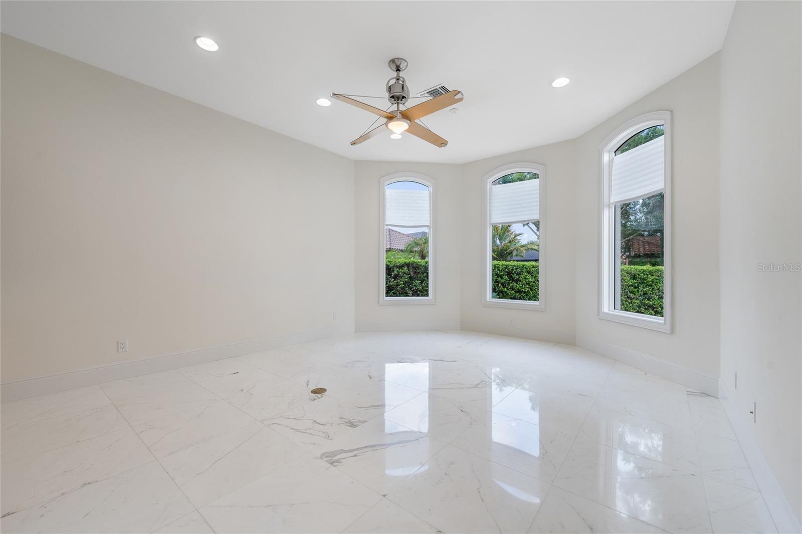 9701 Lake Isleworth Ct Property Photo 23