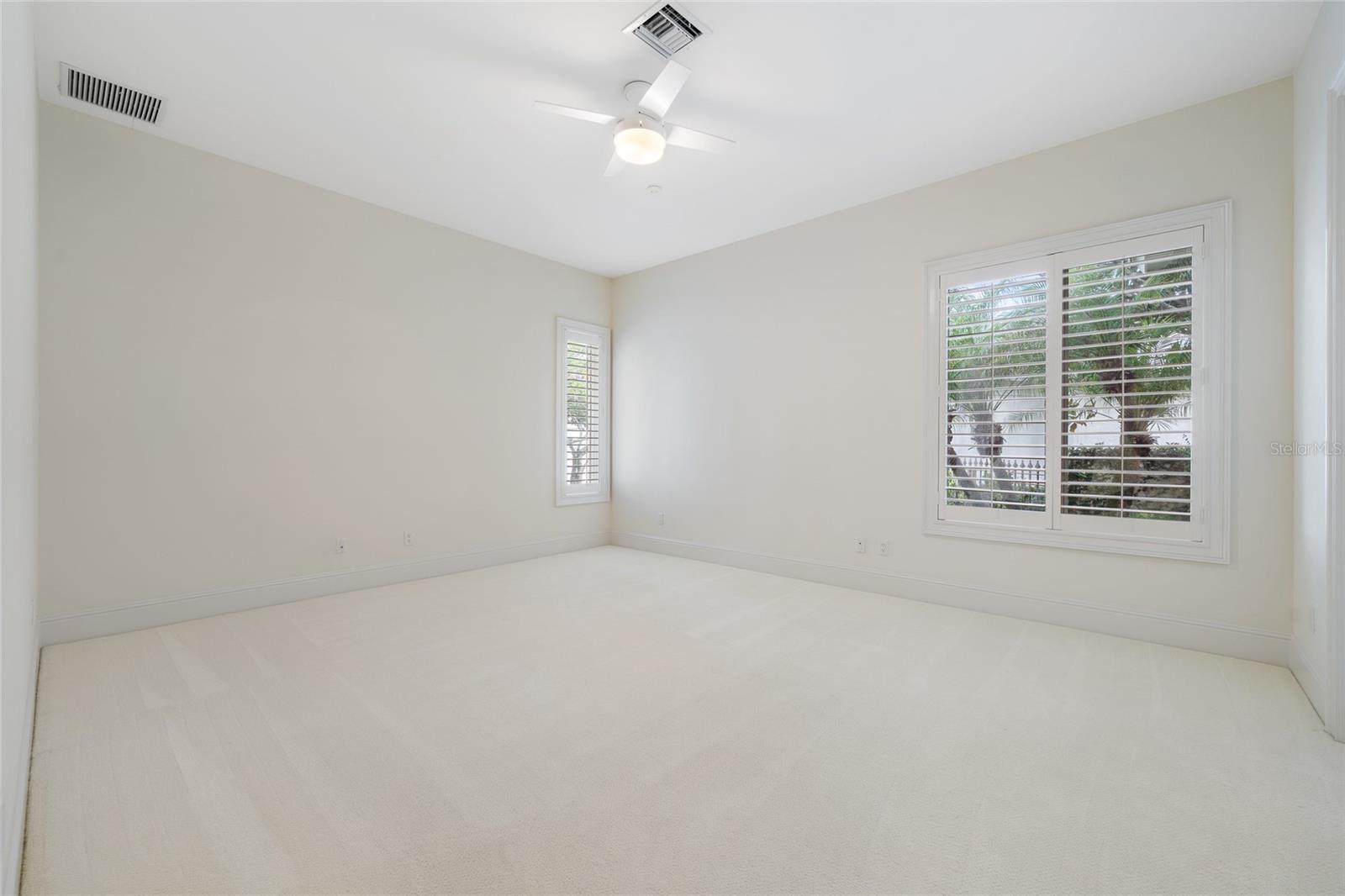 9701 Lake Isleworth Ct Property Photo 25