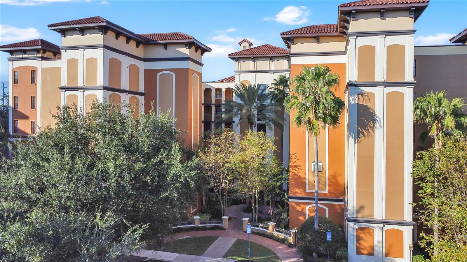 12539 FLORIDAYS RESORT DR #203D Property Photo 1