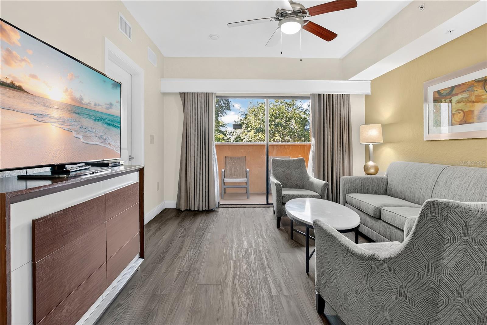 12539 Floridays Resort Dr #203d Property Photo 5
