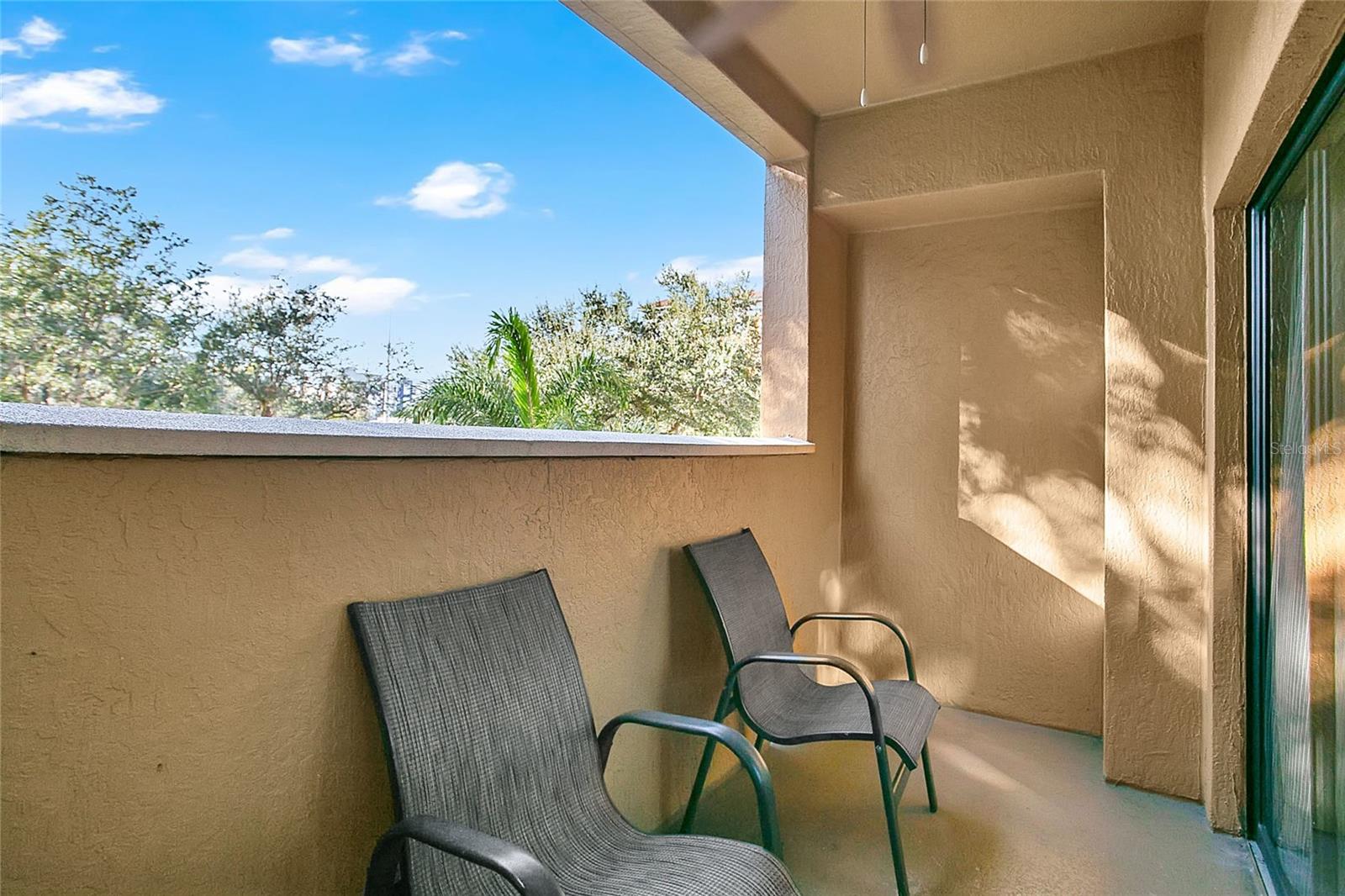 12539 Floridays Resort Dr #203d Property Photo 17