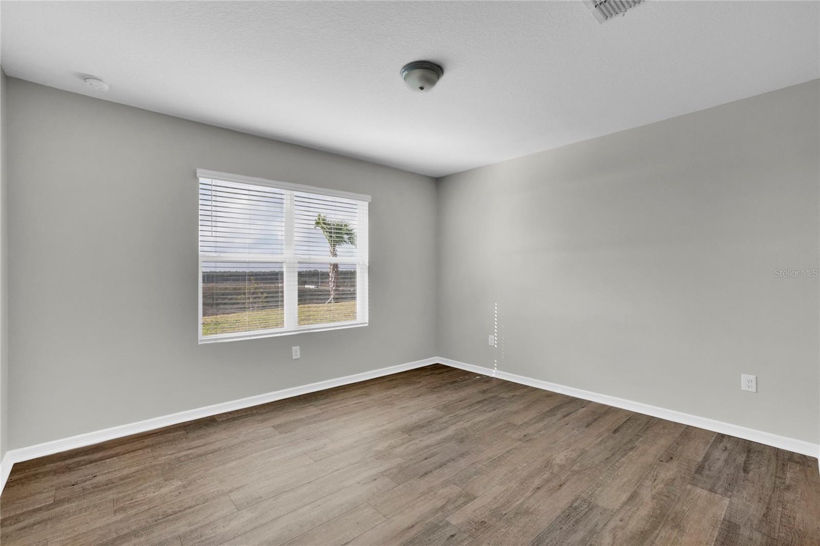 7425 Catania Loop Property Photo 4