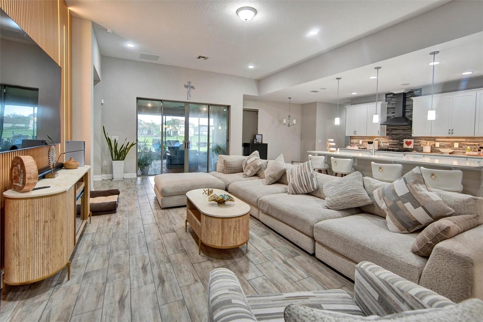 119 Rosa Bella Vw Property Photo 13
