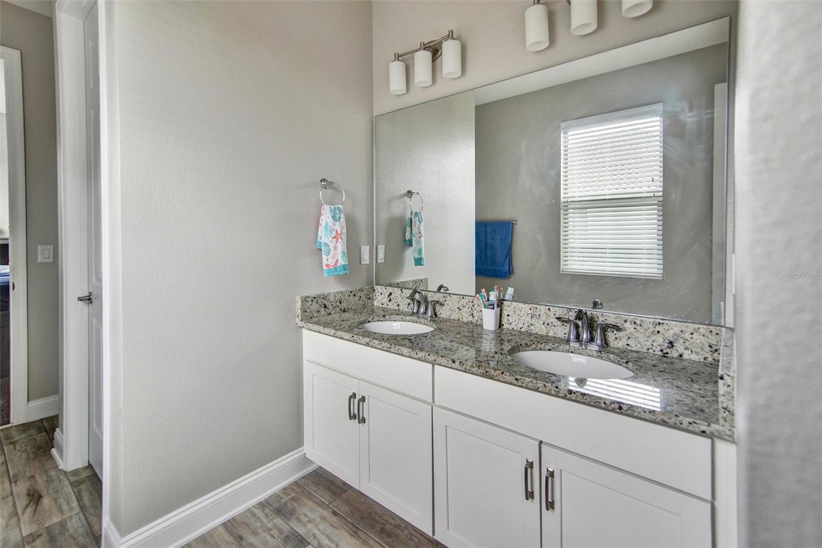 119 Rosa Bella Vw Property Photo 33