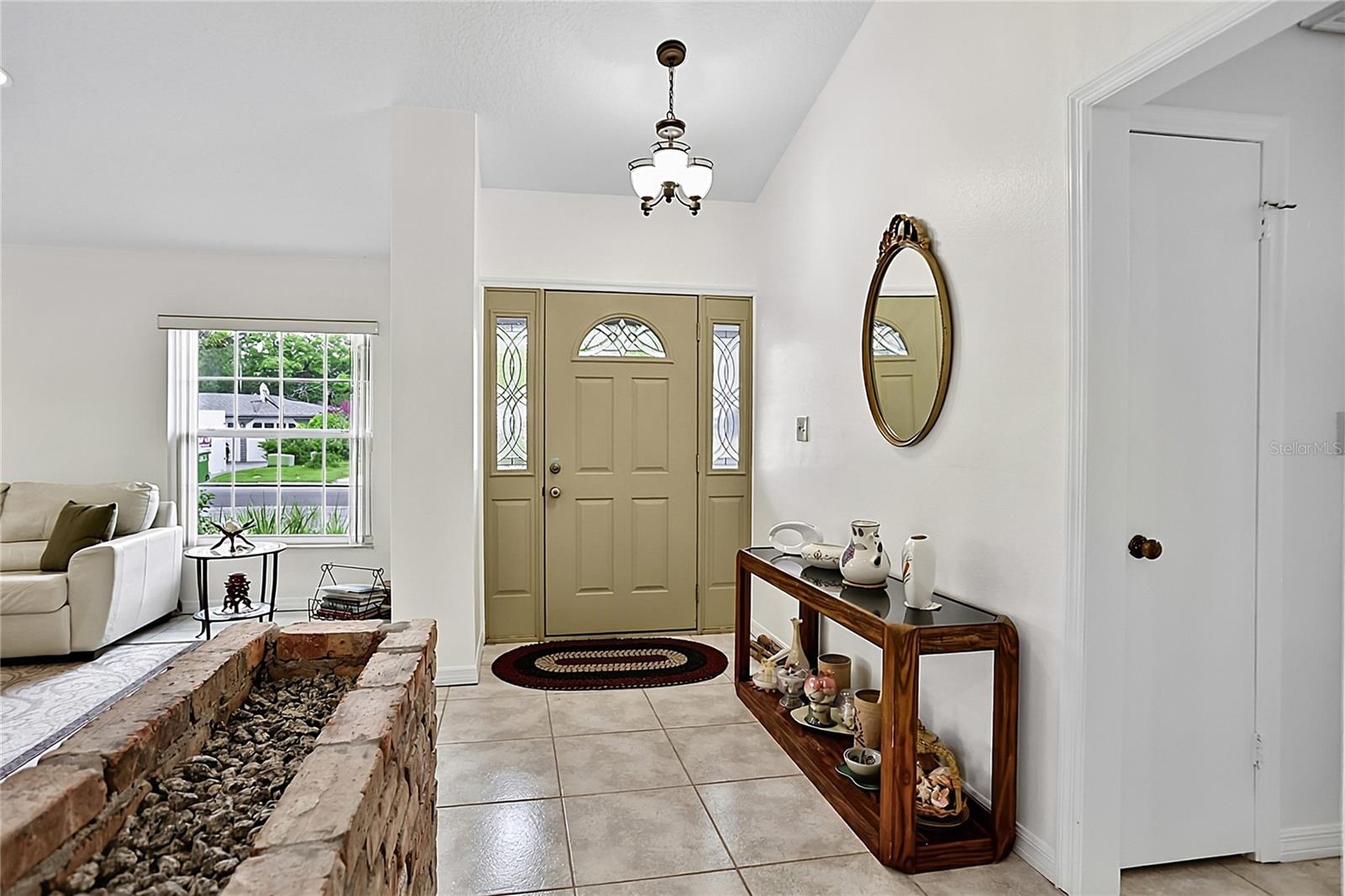 550 Arapaho Trl Property Photo 6