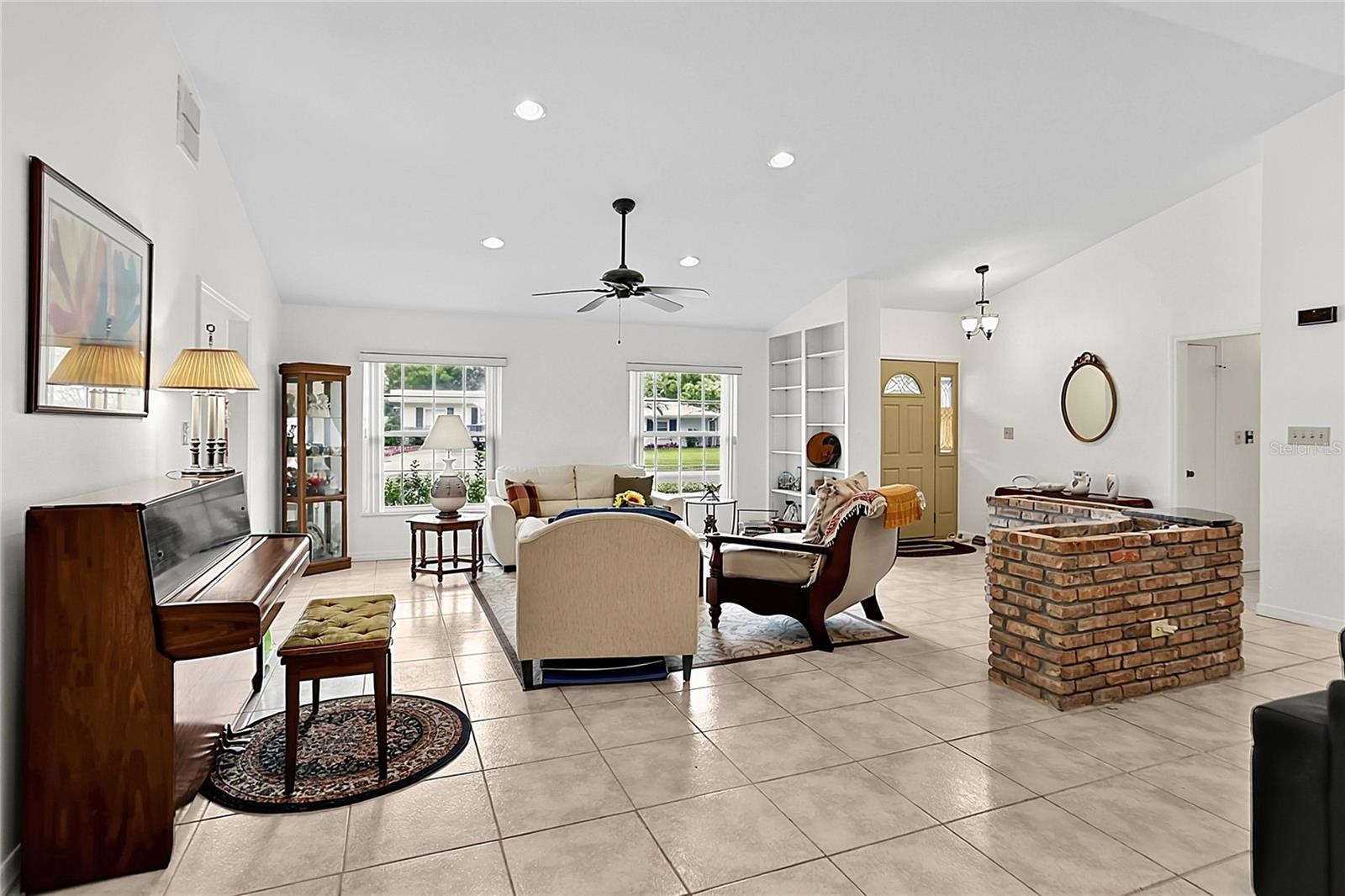 550 Arapaho Trl Property Photo 7