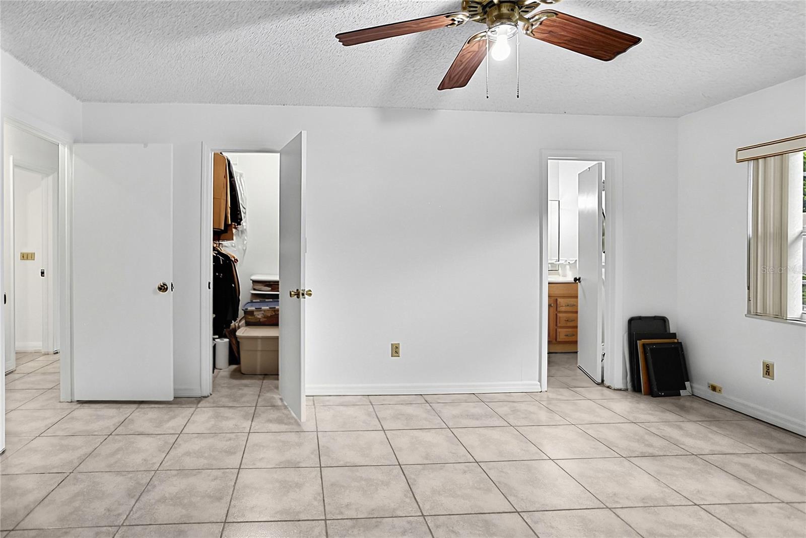 550 Arapaho Trl Property Photo 17