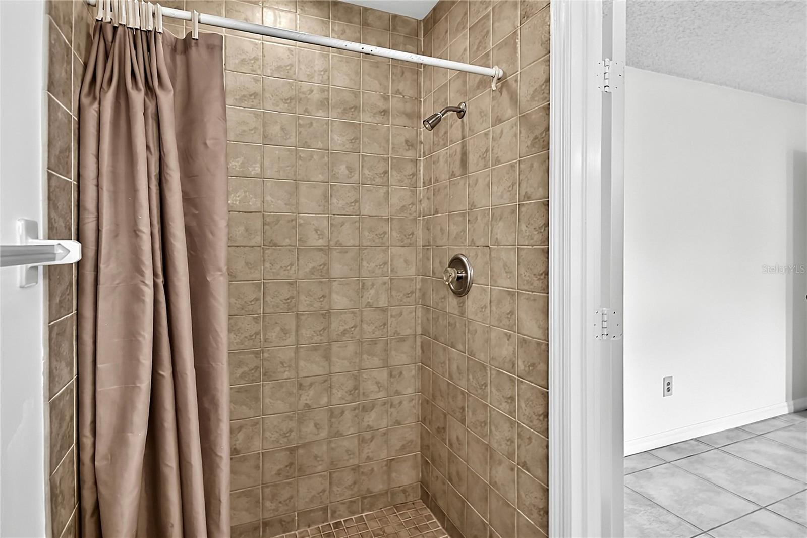 550 Arapaho Trl Property Photo 24