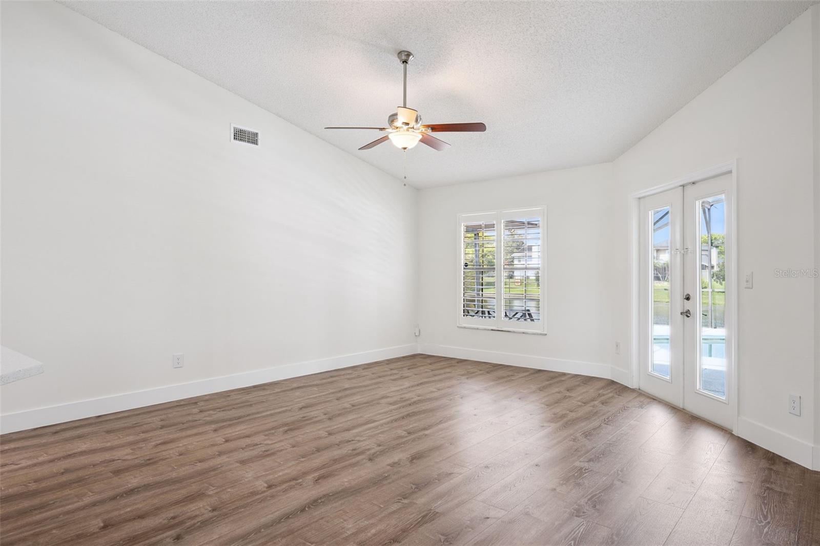 14706 Eagle View Ct Property Photo 16