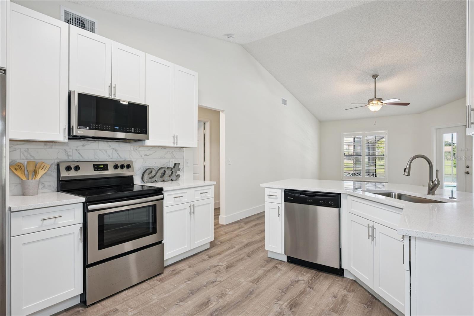 14706 Eagle View Ct Property Photo 20