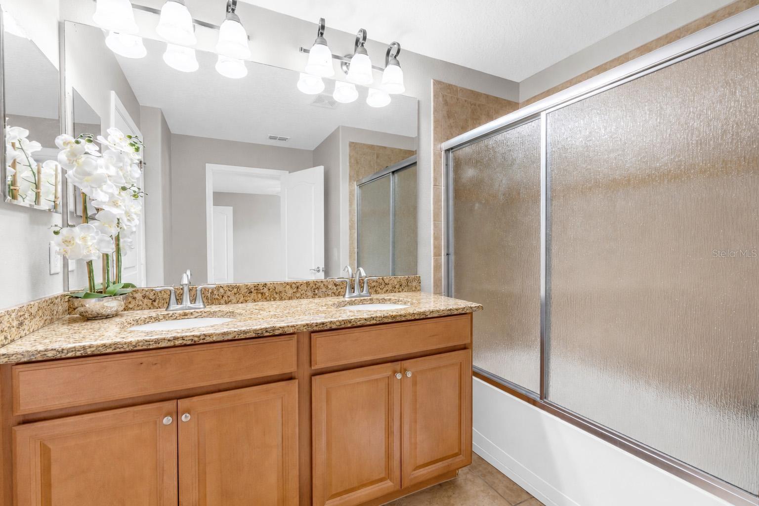 8956 California Palm Rd Property Photo 12