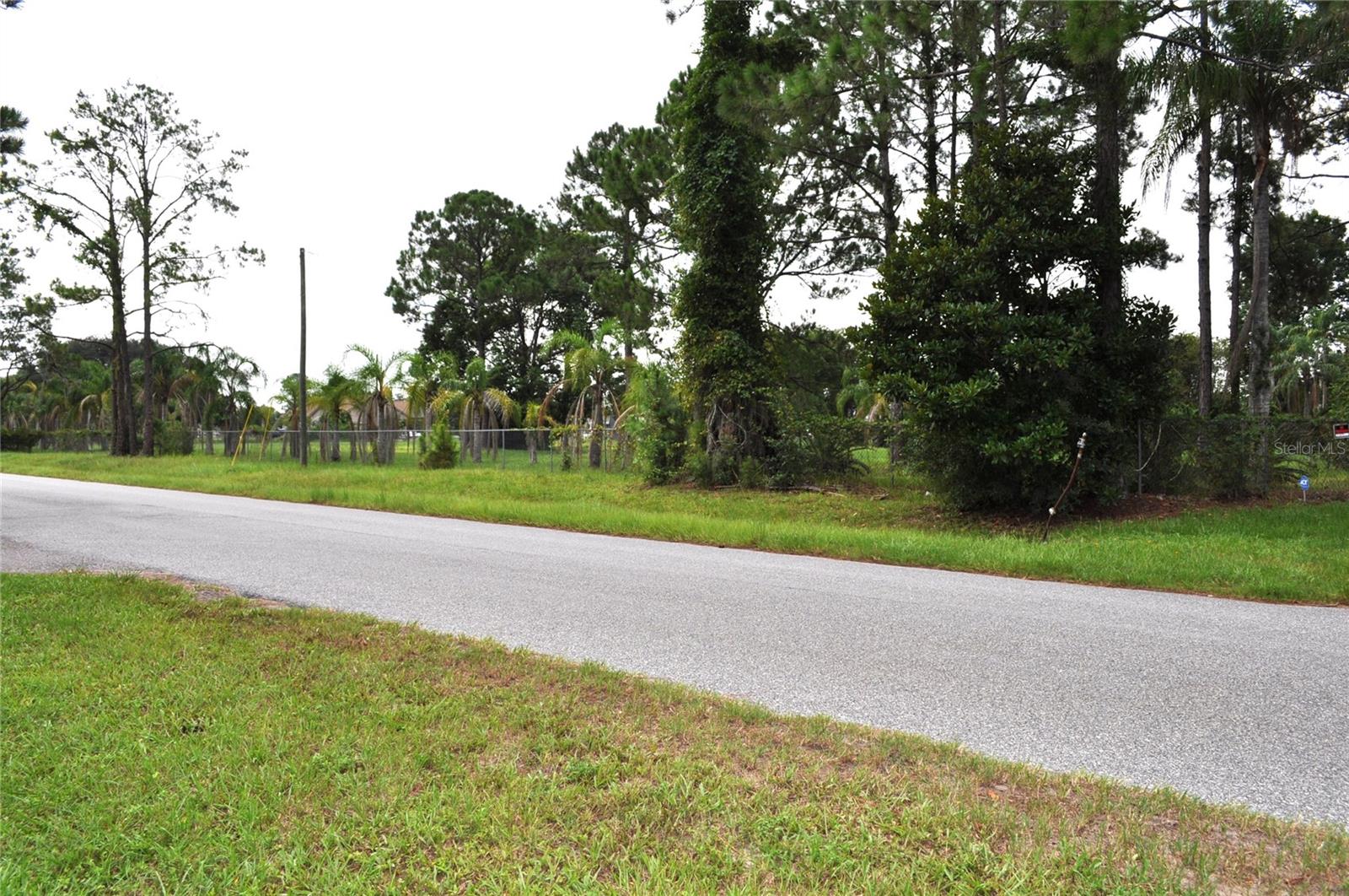 5170 Star Line Dr Property Photo 3