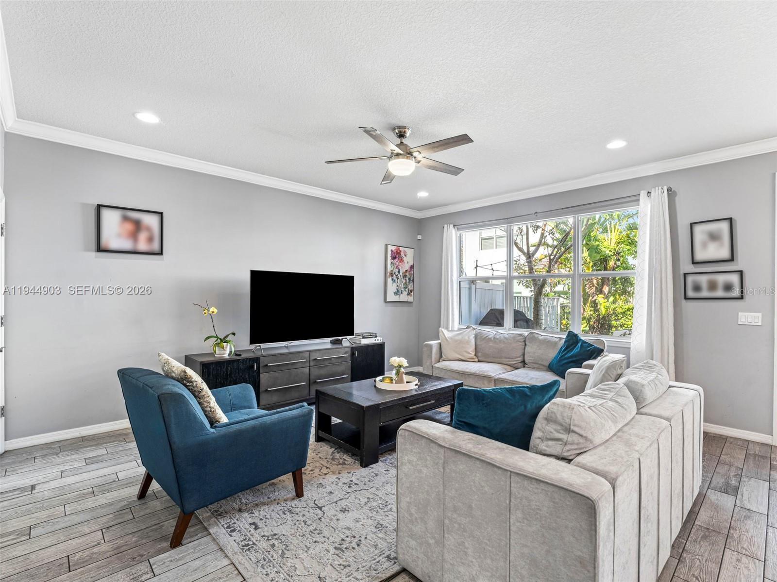 3953 Black Olive Ln Property Photo 12