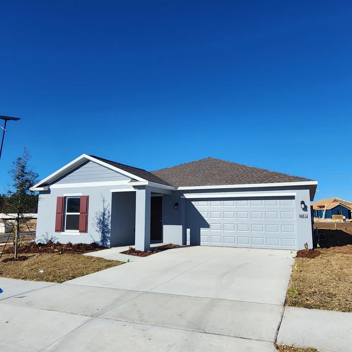 2189 Lasso Loop Property Photo 1