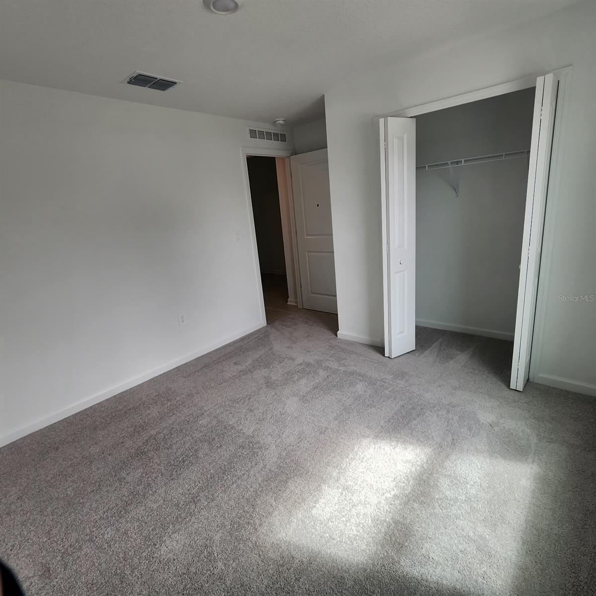 2189 Lasso Loop Property Photo 9