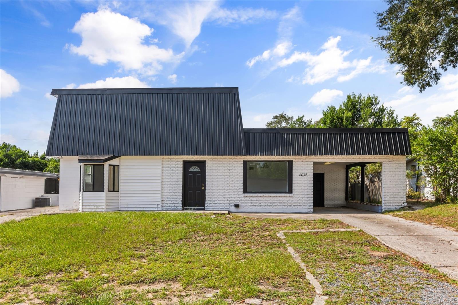 1432 RICHMOND AVE