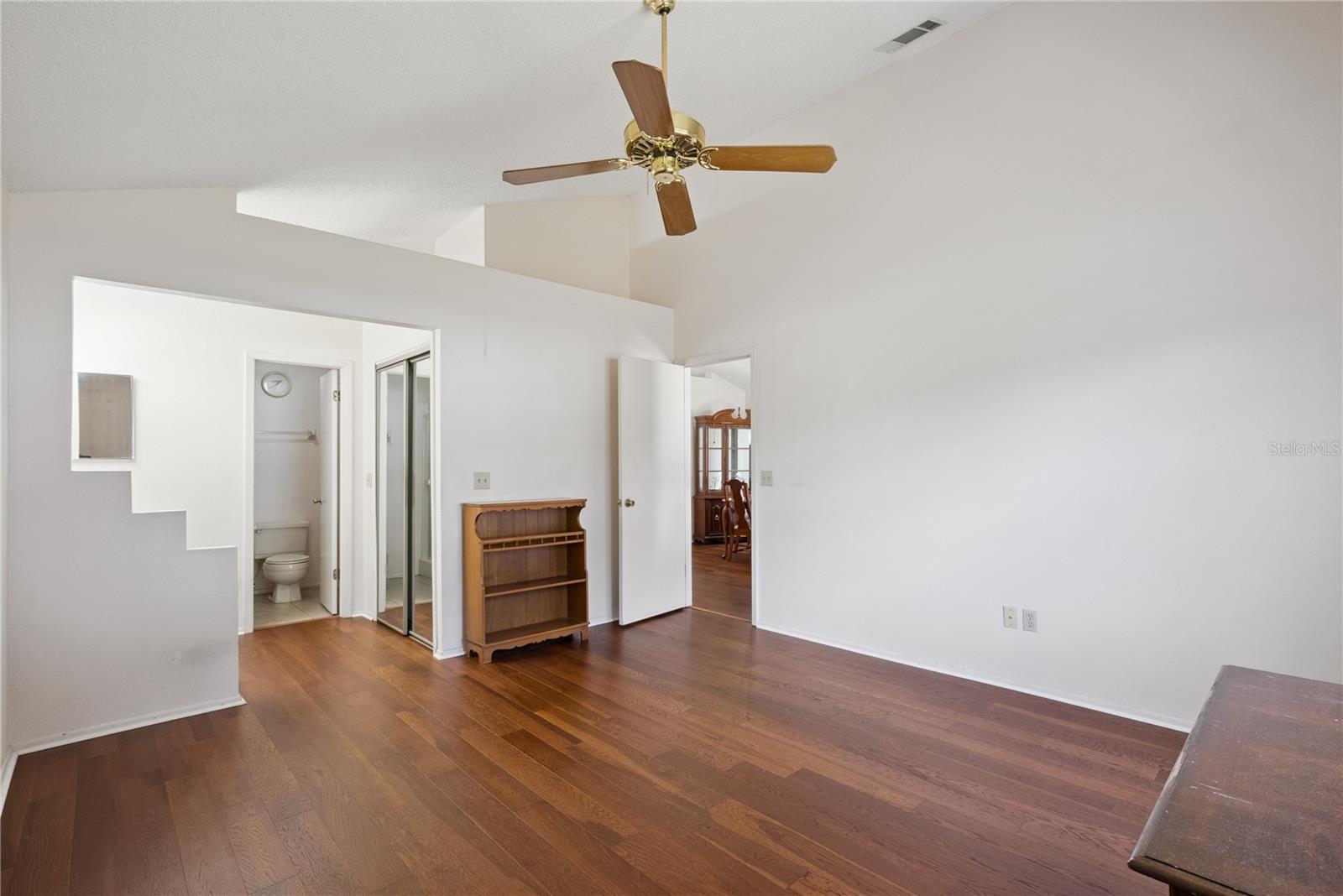 3023 Weymouth Ct Property Photo 13