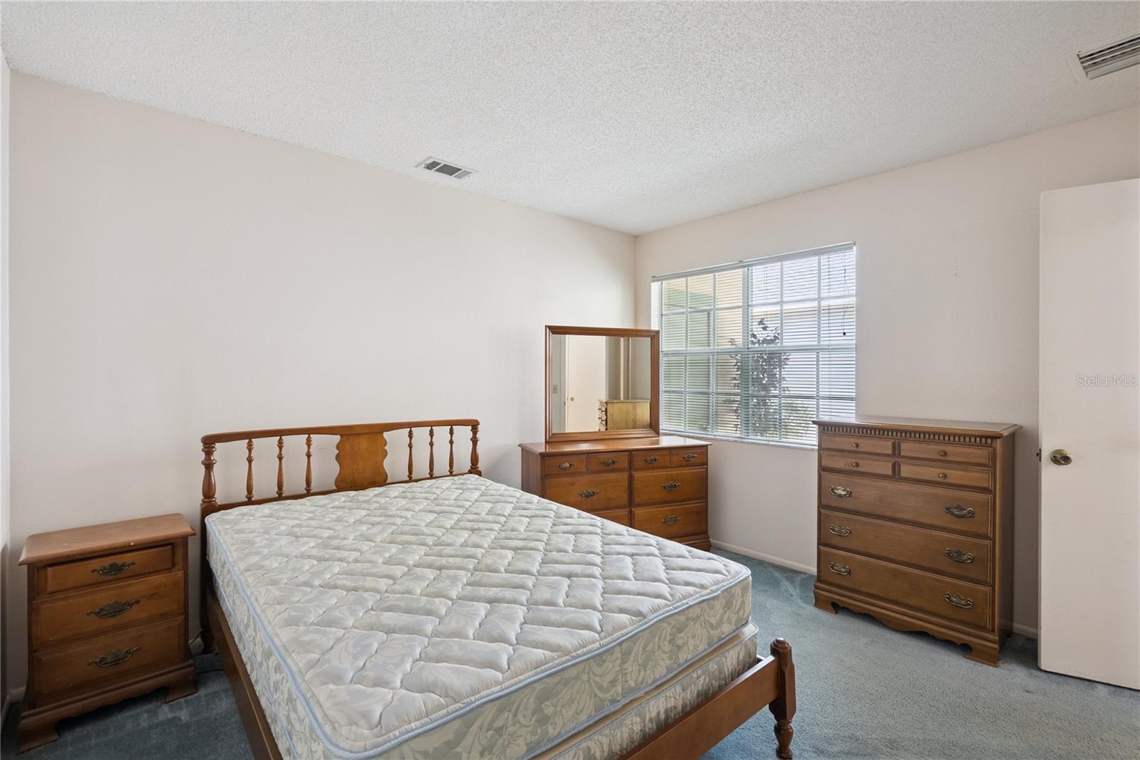 3023 Weymouth Ct Property Photo 19
