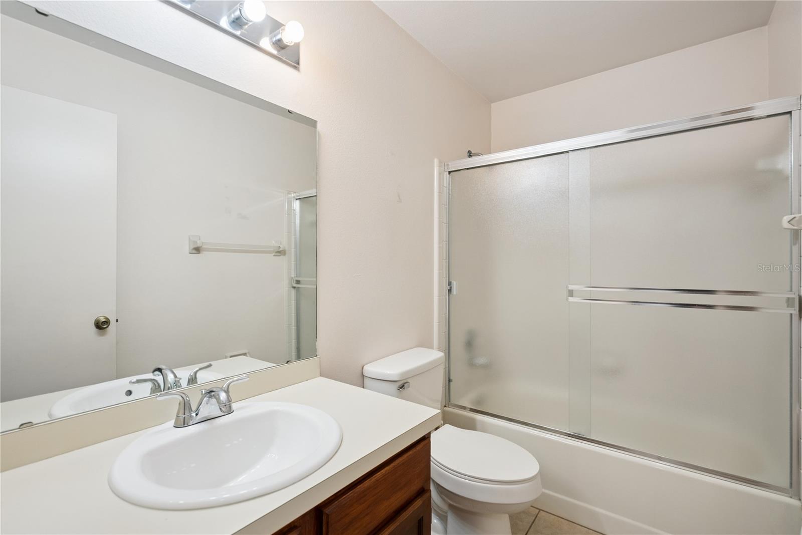 3023 Weymouth Ct Property Photo 21