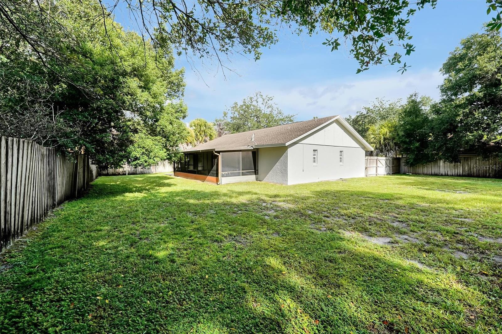 8405 Waialae Ct Property Photo 30