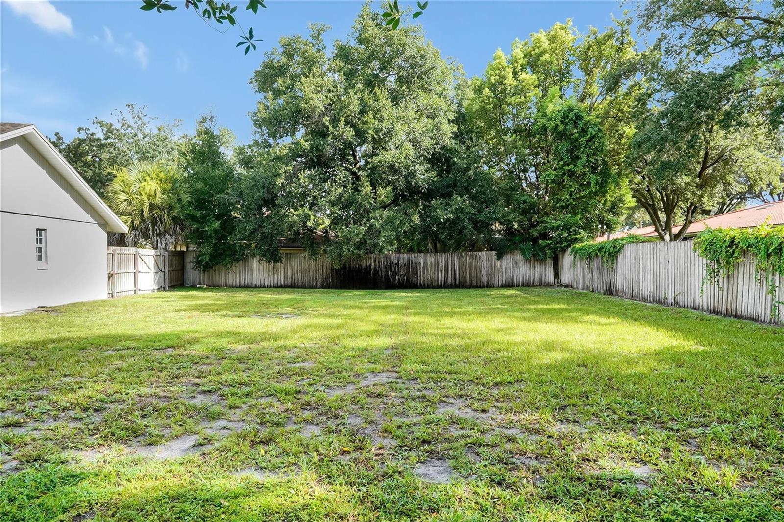 8405 Waialae Ct Property Photo 31